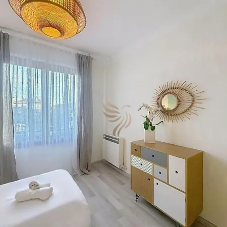 Appartement Apt3br,ac,wifi, Sea View, Parking, 3min To Fréjus