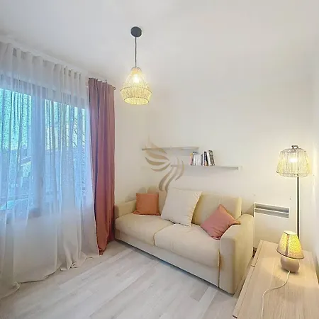 Lejlighed Apt3br,ac,wifi, Sea View, Parking, 3min To